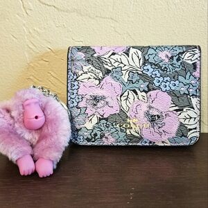 Small Floral Coach Wallet